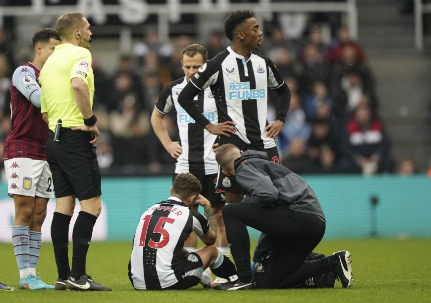 Trippier out for Newcastle with broken foot