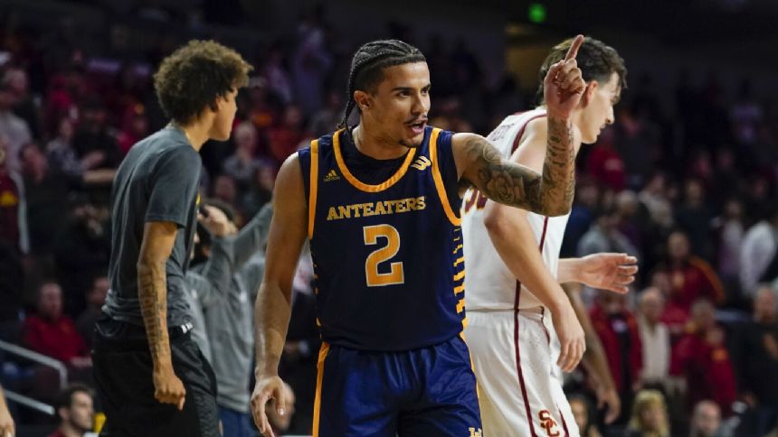 UC Irvine leads the entire 2nd half and upsets No. 16 Southern California 70-60