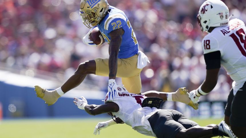 UCLA rallies in the fourth quarter to take down No. 13 Washington State 25-17