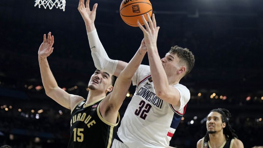UConn smothers Purdue defensively on its way to Huskies' second straight national championship
