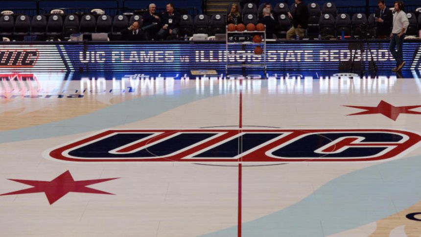 UIC to join Missouri Valley Conference in July, rounding out league's expansion effort at 12 teams