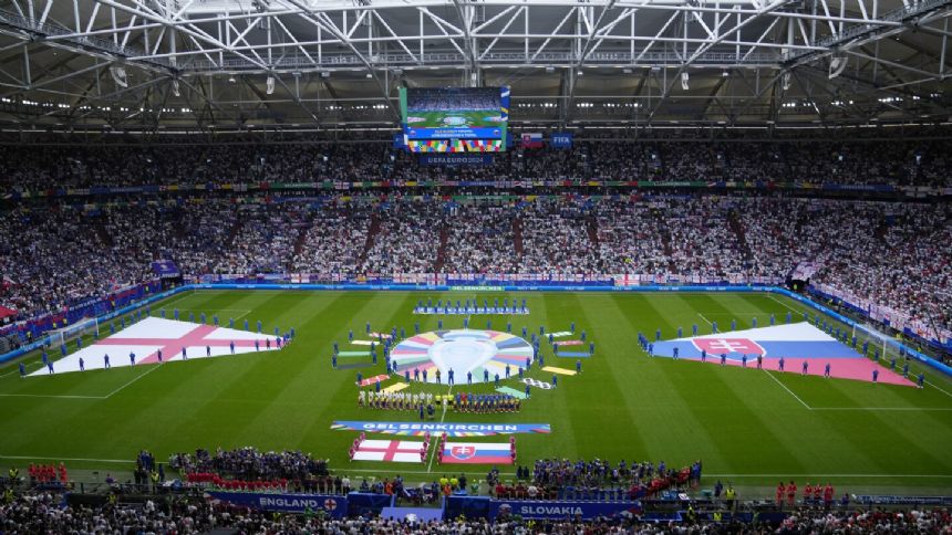 Ukrainian champ Shakhtar Donetsk to host Champions League games in Germany at Schalke's stadium