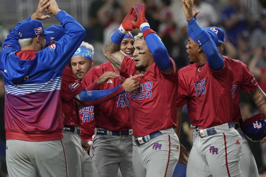 Urias leads Mexico 5-4 over Puerto Rico, into WBC semis
