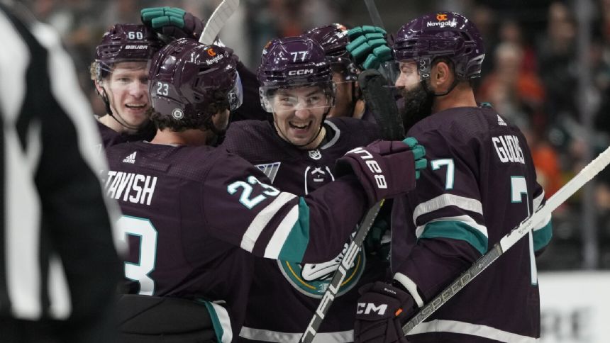 Vatrano has hat trick to help Ducks beat Hurricanes 6-3