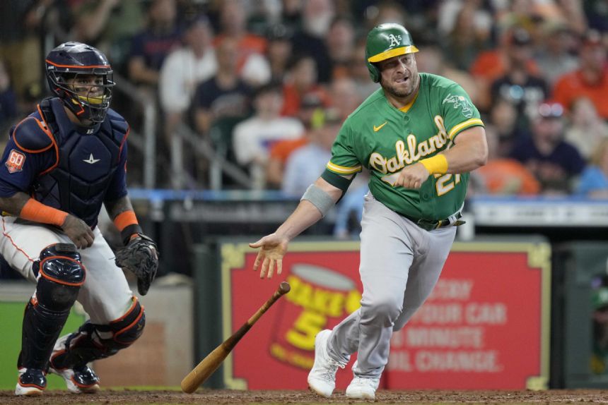 Vogt, A's wrap up shaky first half by beating Astros