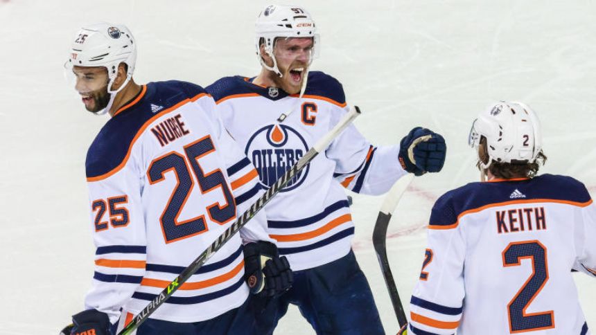 WATCH: Connor McDavid scores overtime winner to beat Flames, send Oilers to Western Conference Final
