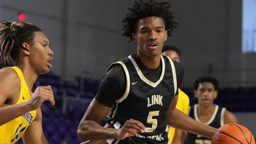 WATCH: Five-star SF Julian Phillips to make college commitment live Thursday on CBS Sports HQ