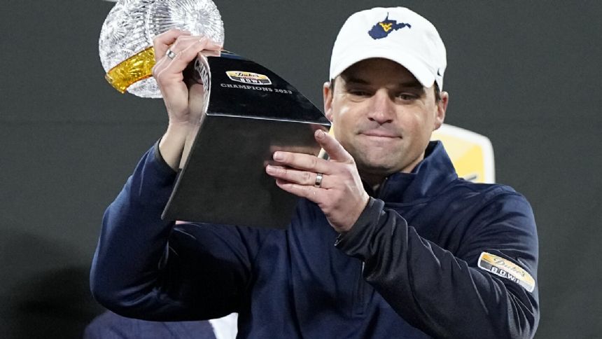West Virginia coach Neal Brown agrees to modest pay cut in 1-year contract extension
