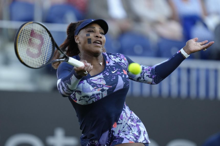 Williams wins 2nd straight match in Eastbourne doubles