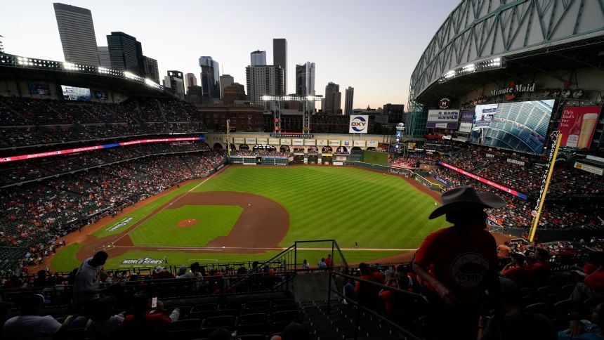 Winter of waiting: Baseball fans hope MLB lockout fleeting