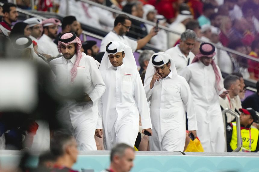 World Cup TV pundit under fire for disparaging Qatari attire