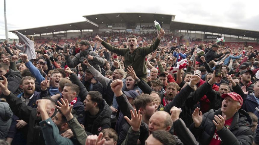 Wrexham owners Ryan Reynolds and Rob McElhenney want to expand stadium capacity to 55,000