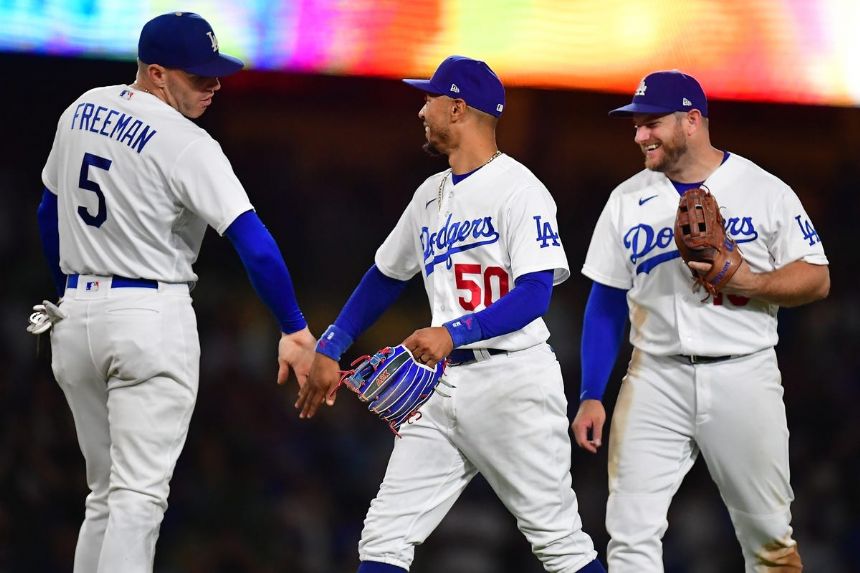 Dodgers vs. Diamondbacks Game Simulator 940 PM ET (5/1/2024) MLB
