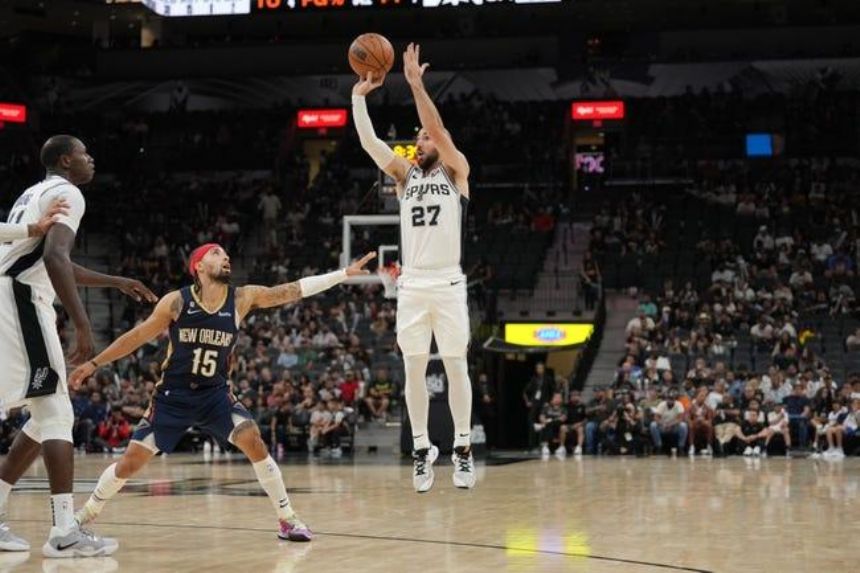 Spurs vs. Jazz Betting Odds, Free Picks, and Predictions - 9:05 PM ET (Tue, Oct 11, 2022)