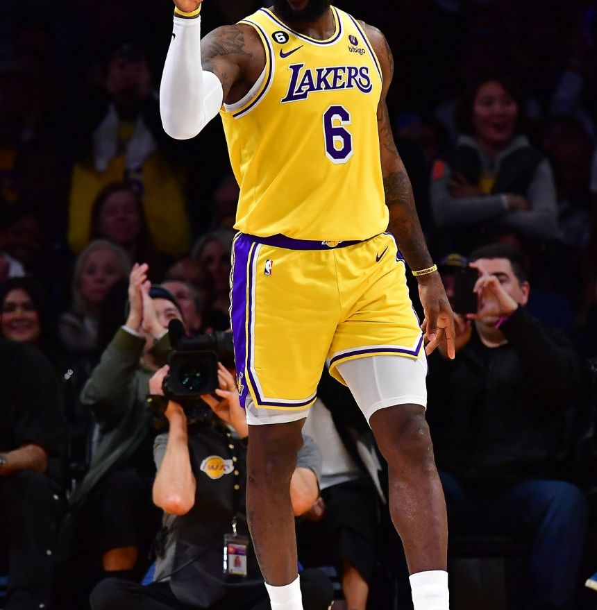 Jazz vs. Lakers Betting Odds, Free Picks, and Predictions - 10:10 PM ET (Tue, Nov 21, 2023)