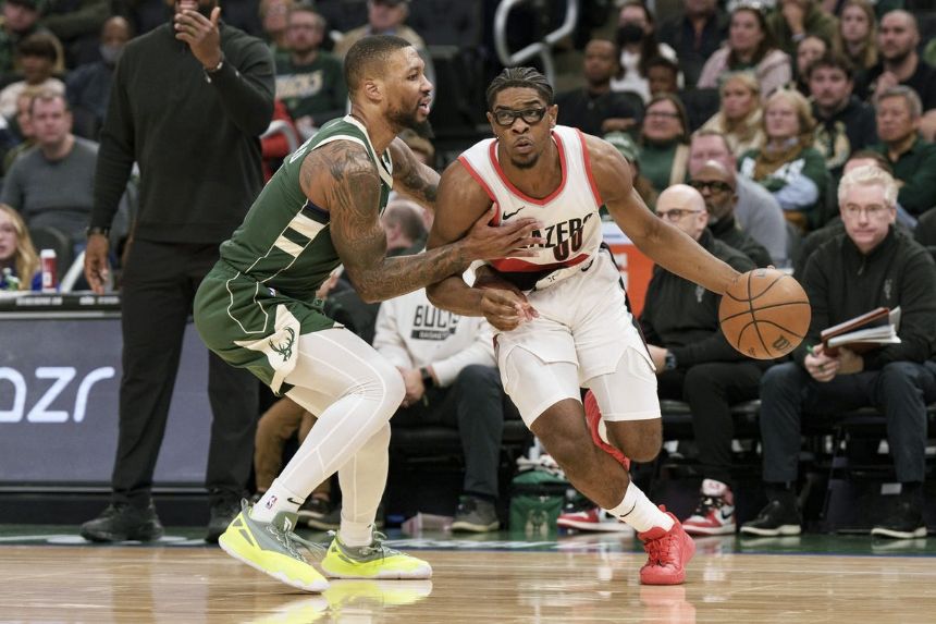 Bucks vs. Bulls Betting Odds, Free Picks, and Predictions - 8:10 PM ET (Thu, Nov 30, 2023)