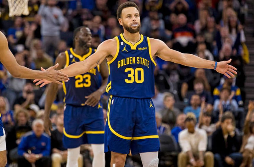 Warriors vs. Bucks Game Simulator 810 PM ET (1/13/2024) NBA