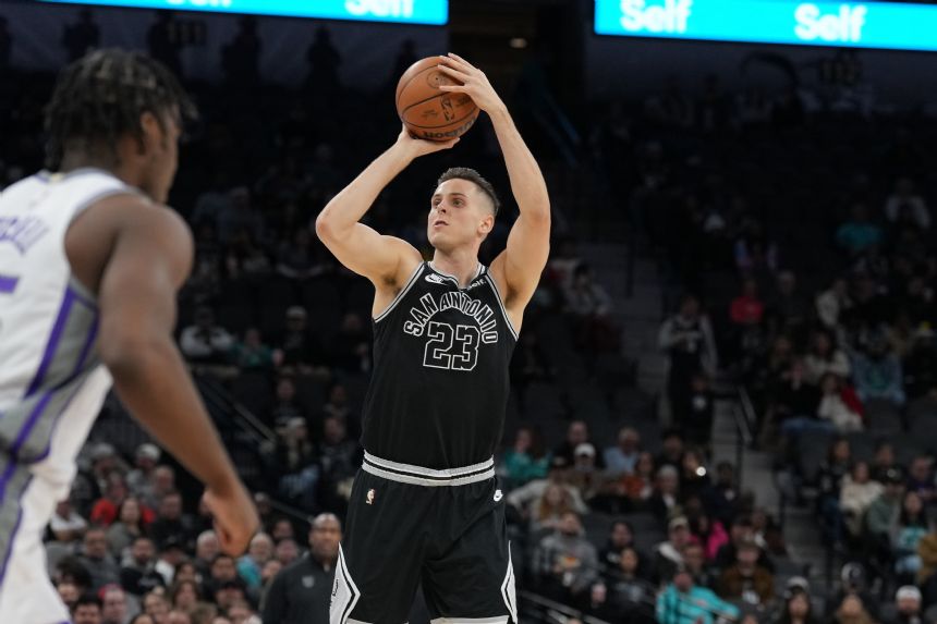 Magic vs. Spurs Betting Odds, Free Picks, and Predictions - 8:10 PM ET (Wed, Jan 31, 2024)