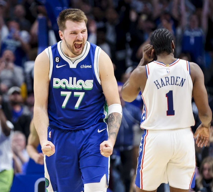 Warriors vs. Mavericks Game Simulator 840 PM ET (3/13/2024) NBA
