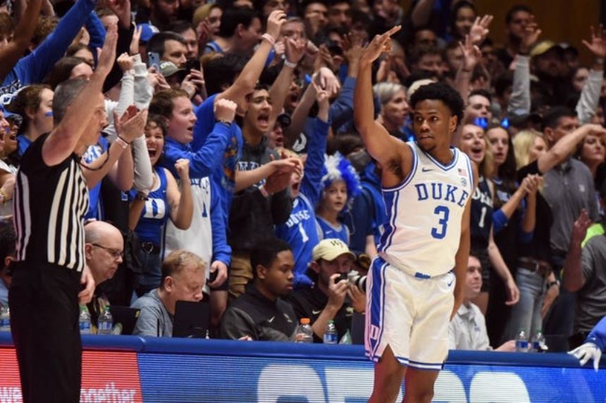 North Carolina vs. Duke Pick Center 630 PM ET (2/4/2023) NCAA