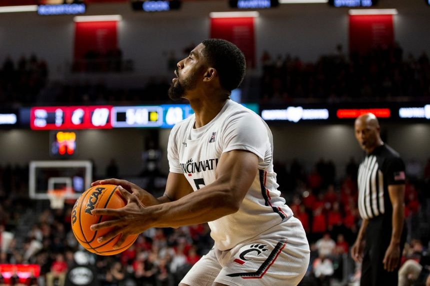 Hofstra vs. Cincinnati Betting Odds, Free Picks, and Predictions - 2:00 PM ET (Sat, Mar 18, 2023)