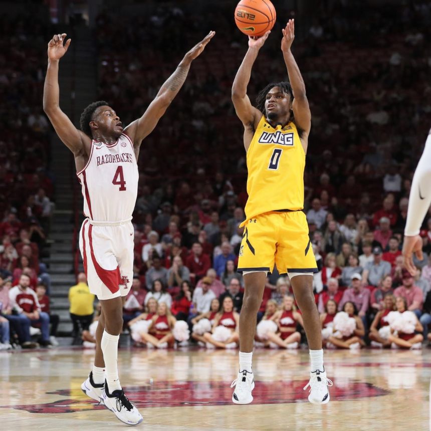 Eastern Kentucky vs. UNC Greensboro Betting Odds, Free Picks, and Predictions - 7:00 PM ET (Thu, Dec 7, 2023)