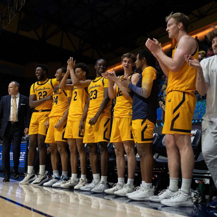 Washington vs. California Game Simulator 900 PM ET (1/18/2024