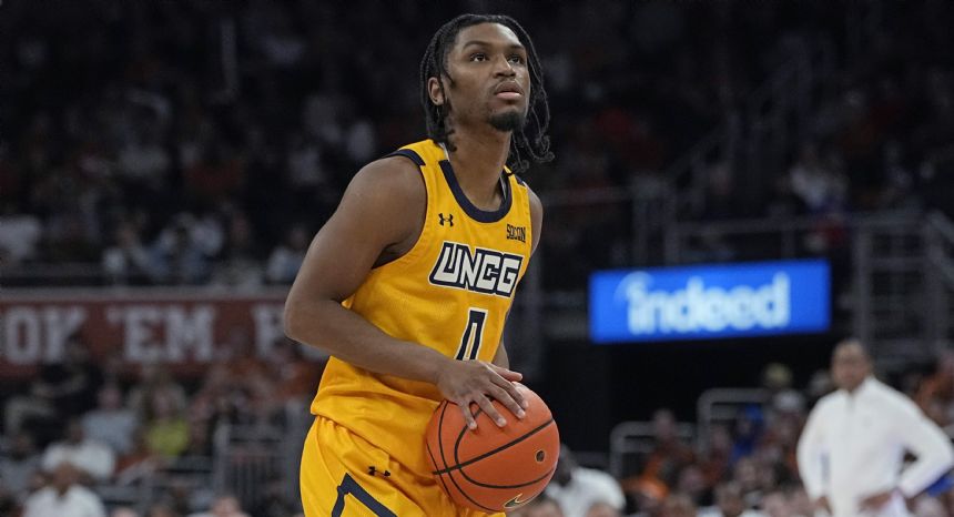 East Tennessee State vs. UNC Greensboro Betting Odds, Free Picks, and Predictions - 2:30 PM ET (Sat, Mar 9, 2024)
