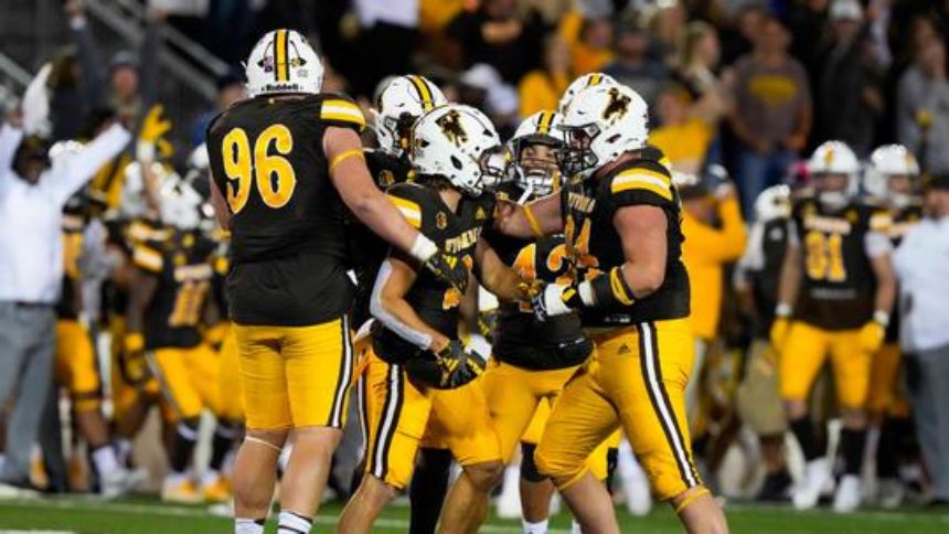 New Mexico vs. Wyoming Betting Odds, Free Picks, and Predictions - 4:00 PM ET (Sat, Sep 30, 2023)