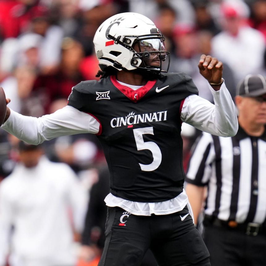 UCF vs. Cincinnati Betting Odds, Free Picks, and Predictions - 3:30 PM ET (Sat, Nov 4, 2023)