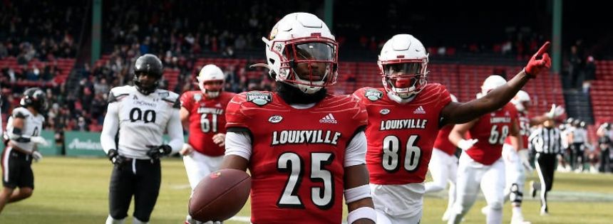 Georgia vs Georgia Tech Betting Odds, Free Picks, and Predictions (11/25/2023)