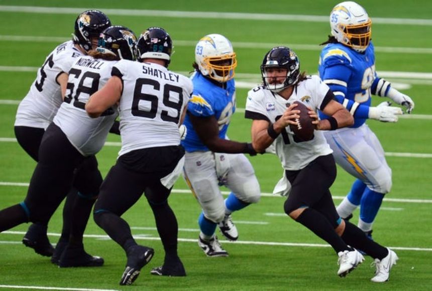Chargers vs. Jaguars Betting Odds, Free Picks, and Predictions - 8:15 PM ET (Sat, Jan 14, 2023)
