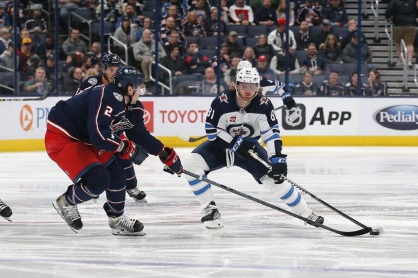 Sharks vs. Jets Betting Odds, Free Picks, and Predictions - 7:38 PM ET (Mon, Mar 6, 2023)