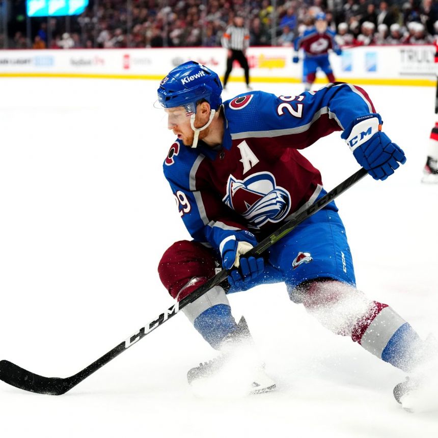 Coyotes vs Avalanche Betting Odds, Free Picks, and Predictions (3/24/2023)