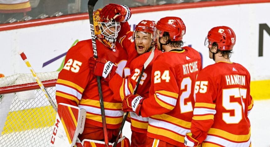 Flames vs Canucks Betting Odds, Free Picks, and Predictions (3/31/2023)