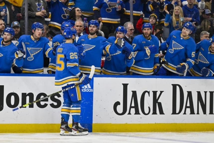 Coyotes vs. Blues Betting Odds, Free Picks, and Predictions - 8:07 PM ET (Thu, Oct 19, 2023)