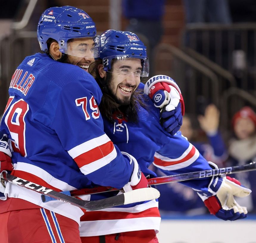 Sharks vs. Rangers Betting Odds, Free Picks, and Predictions - 6:07 PM ET (Sun, Dec 3, 2023)