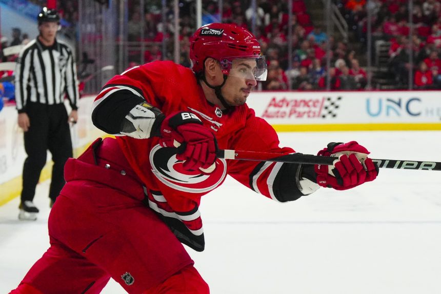 Hurricanes vs. Oilers Betting Odds, Free Picks, and Predictions - 9:37 PM ET (Wed, Dec 6, 2023)