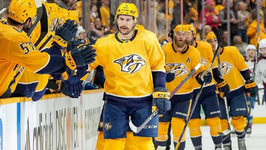 Predators vs. Maple Leafs Betting Odds, Free Picks, and Predictions - 7:07 PM ET (Sat, Dec 9, 2023)