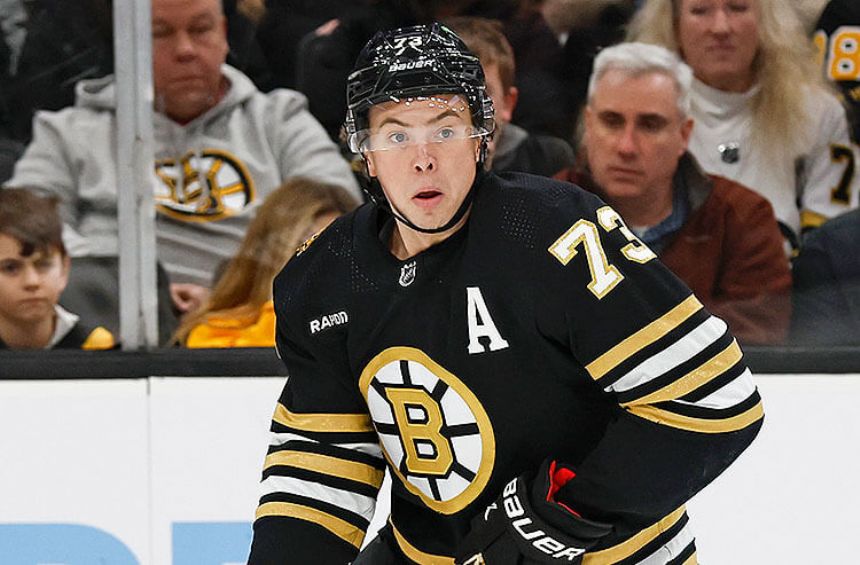 Bruins vs. Hurricanes Betting Odds, Free Picks, and Predictions - 7:07 PM ET (Thu, Apr 4, 2024)